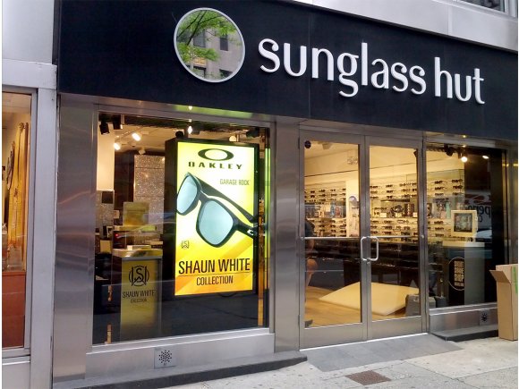 HIgh Bright 5000 nits window poster~