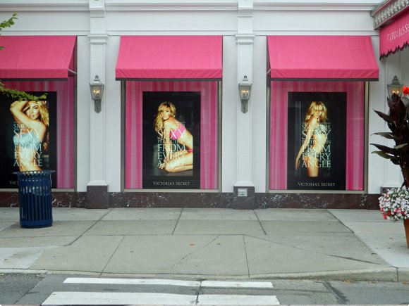 2500 nits 65" Window poster~